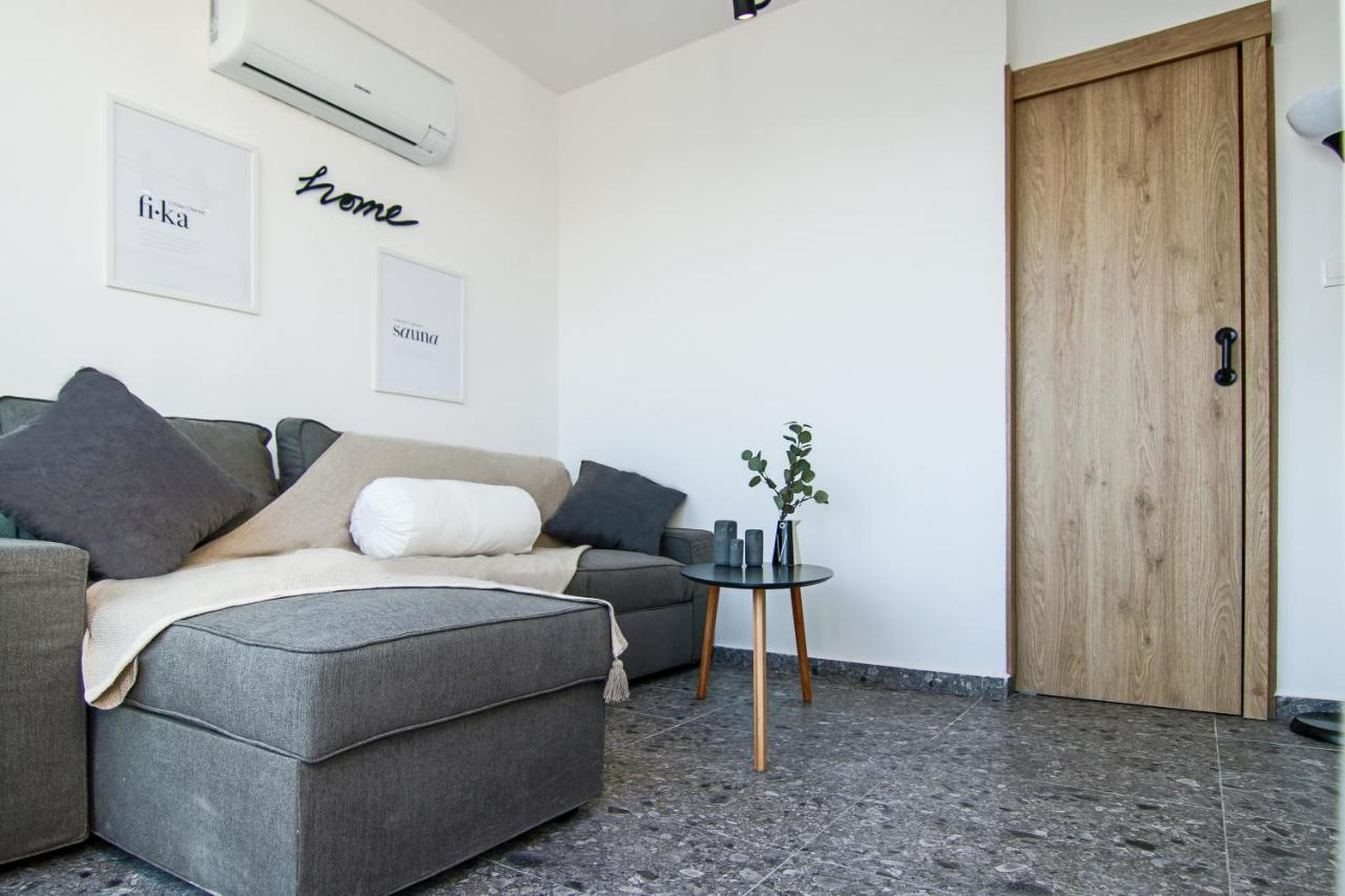 Phaedrus Living Seaview Studio Suite Lighthouse 52 Paphos ภายนอก รูปภาพ